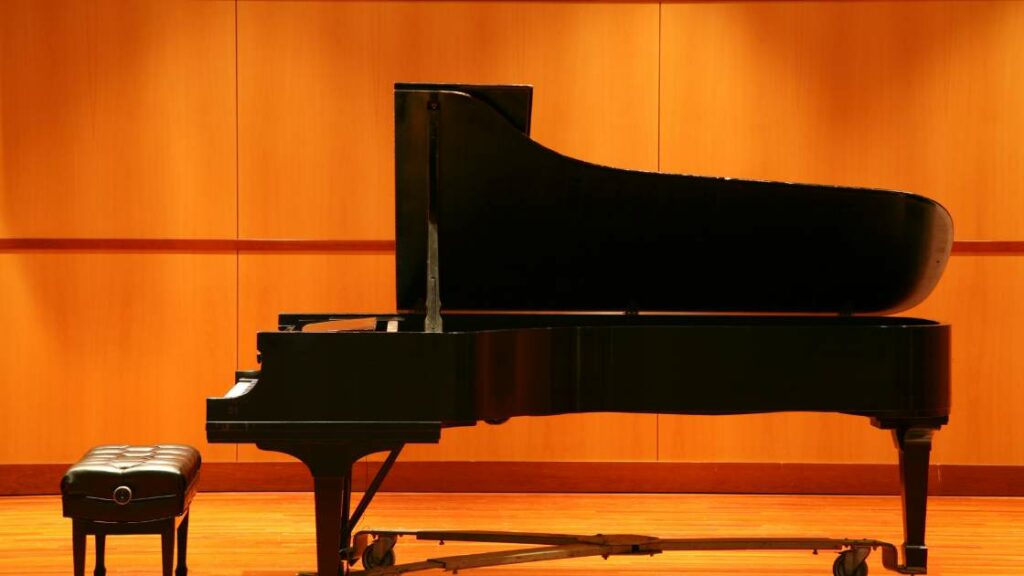 9-foot-grand-piano